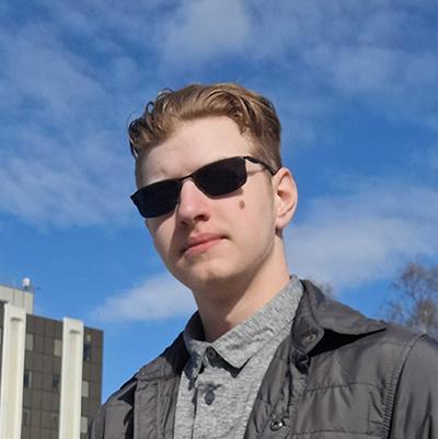 Young man with sunglasses